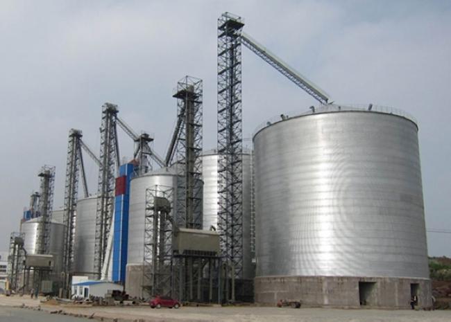 永德大型钢板库构造参数及水泥储存质量